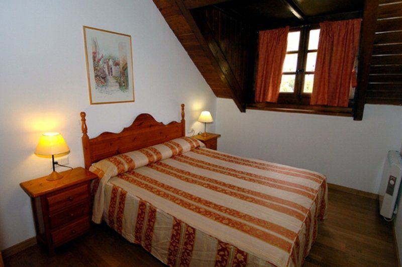 Residencial La Solana Hotel Vall De Boi Exterior photo